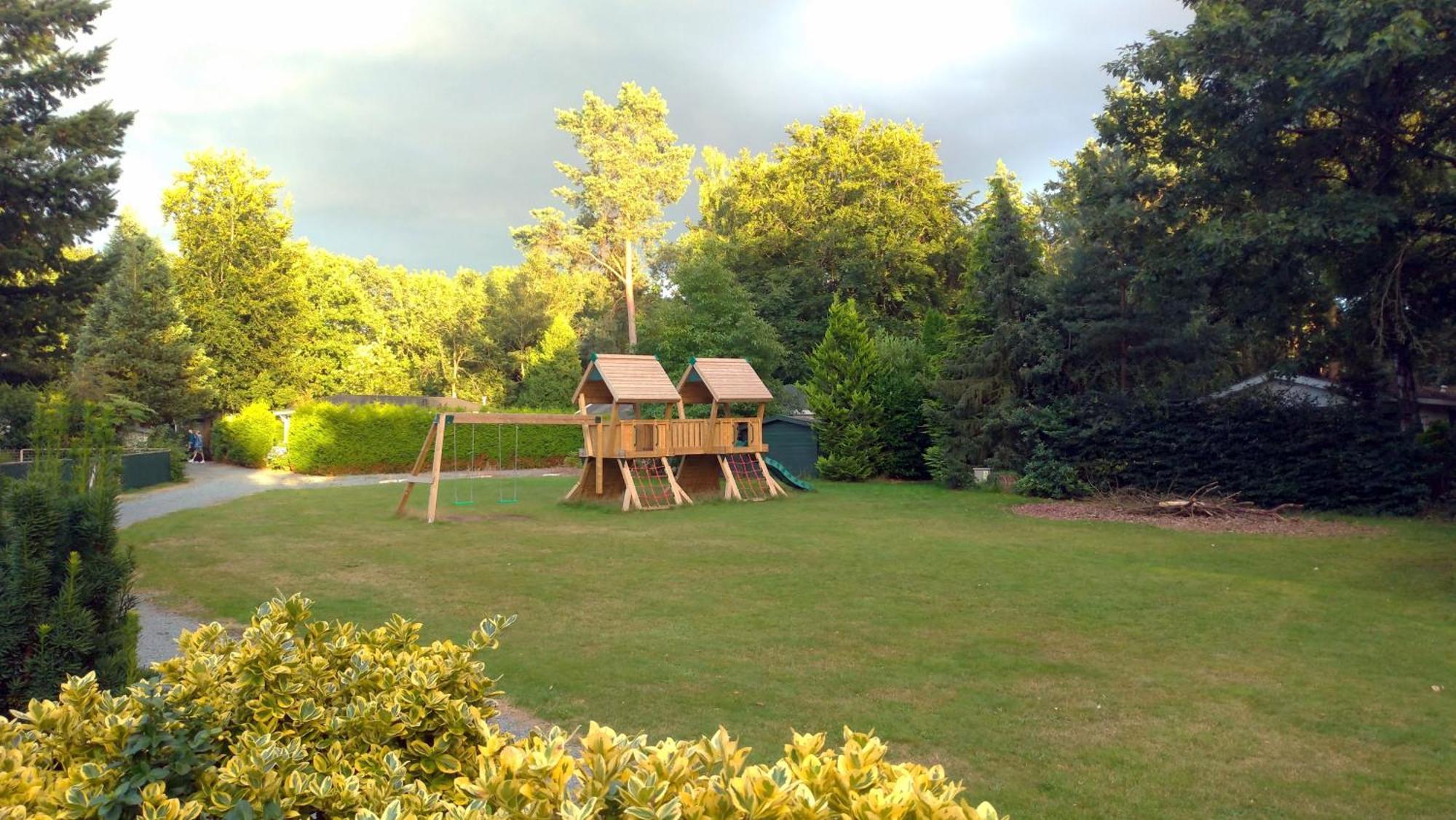 Landhuisje 31 'De Akkersteen' Bospark Ijsselheide Zwolle Hattemerbroek ภายนอก รูปภาพ